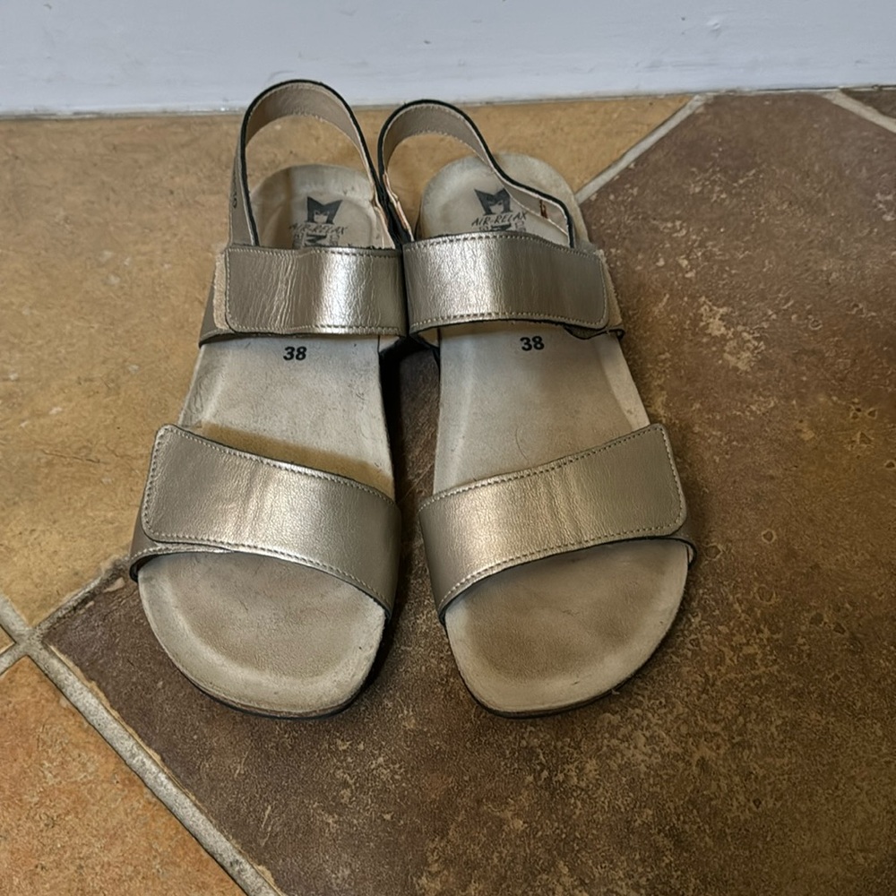 Mephisto Light Gold Sandals